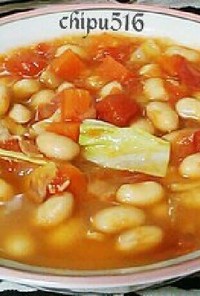 ダイエットにも！大豆とトマトの野菜スープ