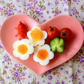竹串でお花のゆで卵*キャラ弁おかずに*