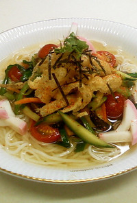 カリカリお揚げと夏野菜ソテーの冷麺