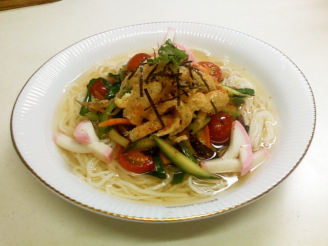 カリカリお揚げと夏野菜ソテーの冷麺の画像