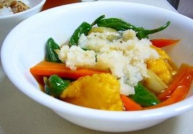 鶏むね肉とししとうのおろし煮