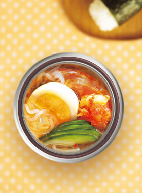 のどごしつるん!こんにゃく冷麺