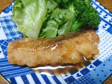 焼肉のタレde鱈のムニエルの写真