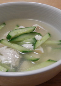くずし豆腐と胡瓜のスープ