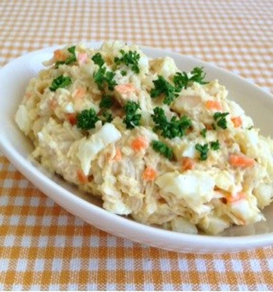 茹で鶏と卵サラダ柚子胡椒風味の写真