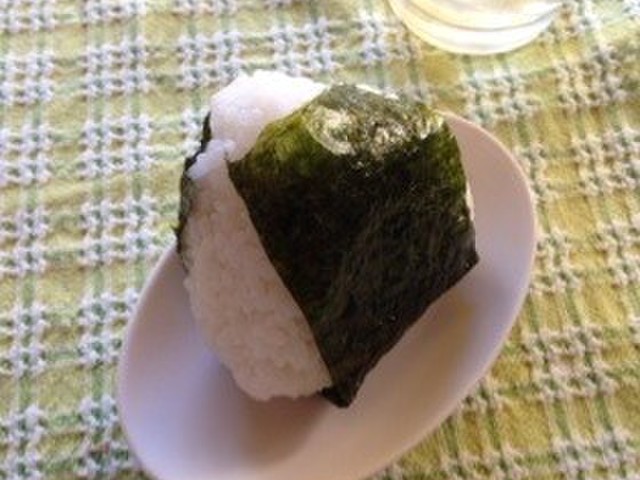 我が家で人気の唐揚げオニギリ レシピ 作り方 By さやん クックパッド 簡単おいしいみんなのレシピが365万品