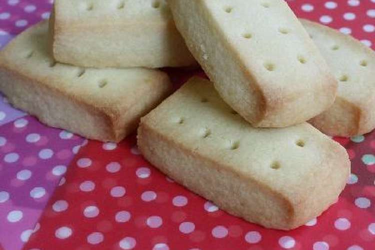 材料3つ ウォーカー風さくさくクッキー レシピ 作り方 By 白いかっぽうぎ クックパッド 簡単おいしいみんなのレシピが359万品