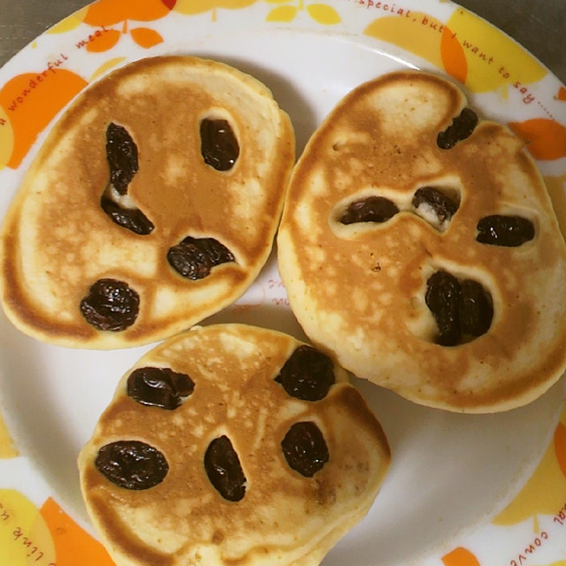 メープルホットケーキ With レーズン レシピ 作り方 By 明日天気になあああれ クックパッド