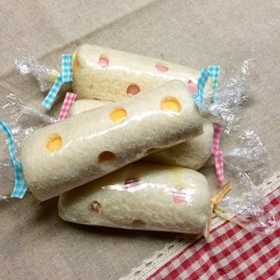 キャンディ風 水玉ロールサンドイッチの写真