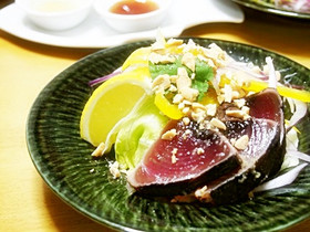 鰹のエスニックサラダ