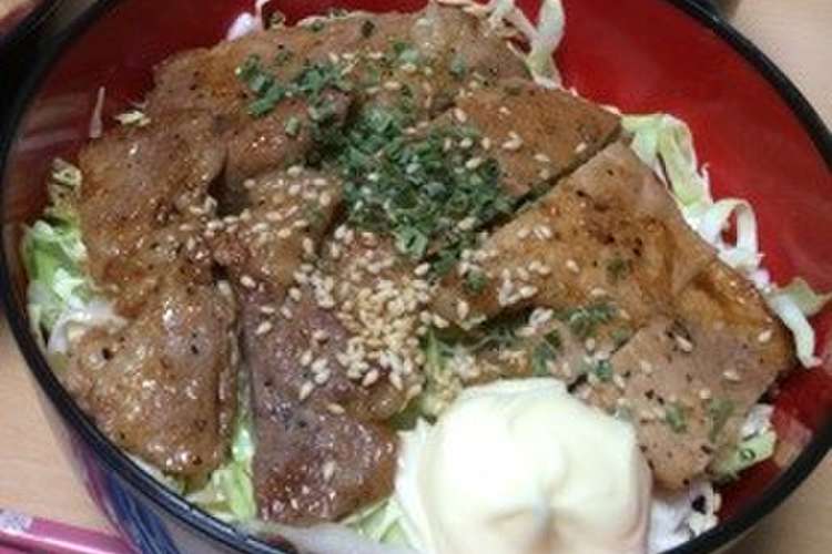 豚ロースのニンニク醤油丼 レシピ 作り方 By まるちゃんbb クックパッド 簡単おいしいみんなのレシピが355万品