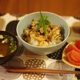ささみの梅しそ丼