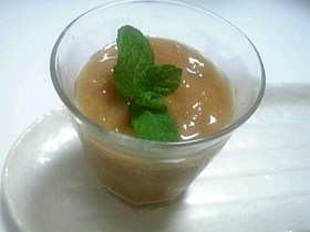 カシスとマンゴーのフローズンカクテル