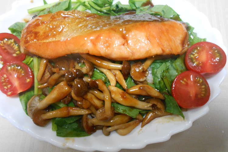 鮭としめじとほうれん草の照り焼き丼 レシピ 作り方 By はなおじさん クックパッド 簡単おいしいみんなのレシピが358万品