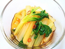 シャキッと食感♡セロリのナンプラー漬け