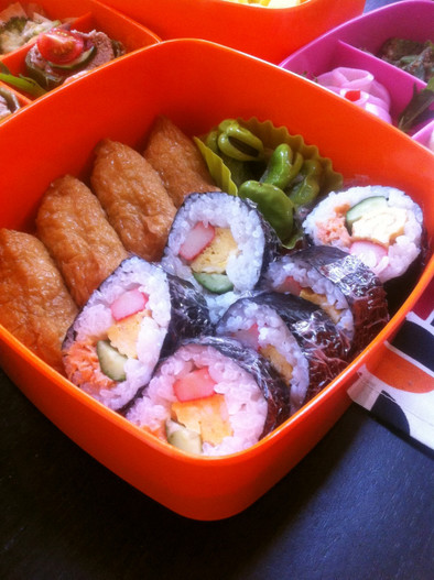 しゃけマヨの簡単巻き寿司の写真