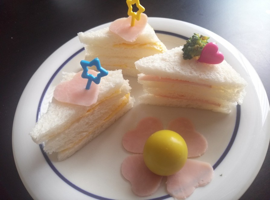 可愛い♪ショートケーキ風サンドイッチの画像