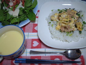 超簡単♪ツナたま丼。