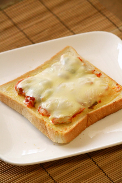 私の大好き♡キムチーズトーストの写真