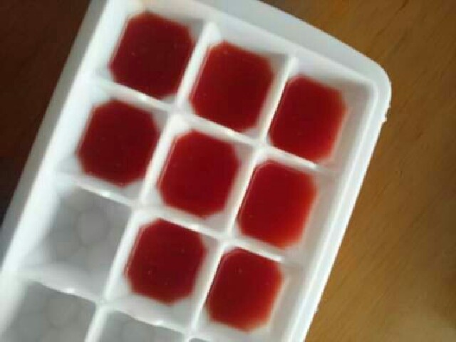 離乳食初期 プチトマトの裏ごし冷凍保存の画像