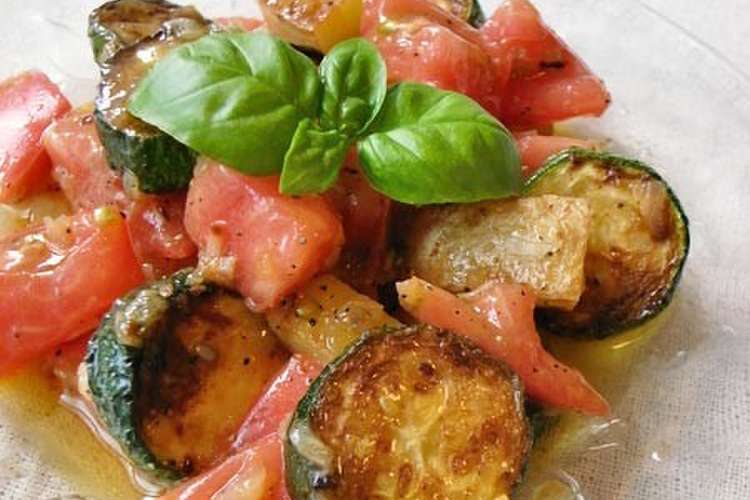 グリルズッキーニとトマトのマリネサラダ レシピ 作り方 By Moj クックパッド 簡単おいしいみんなのレシピが368万品