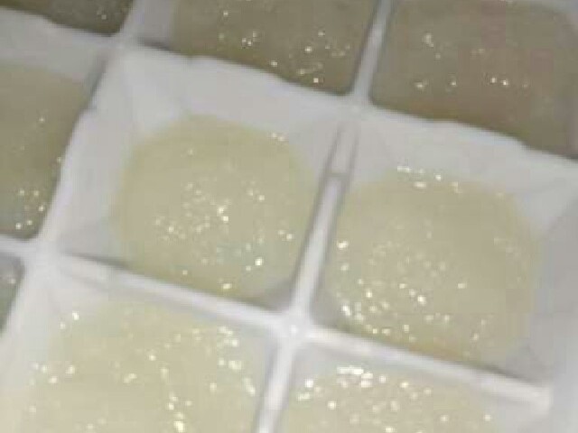 離乳食初期 カブの裏ごし冷凍保存 レシピ 作り方 By さっちん クックパッド 簡単おいしいみんなのレシピが354万品