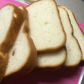 もっちもち♡HBで酒粕香る食パンの画像