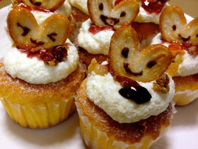 ②超カンタン にこにこカップケーキ