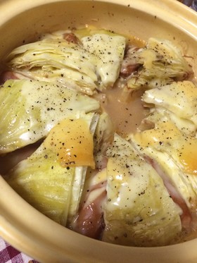 キャベツを丸ごと1つ食べる鍋