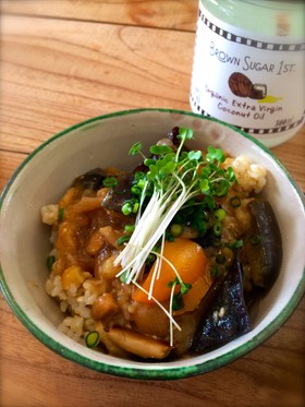 【ココナッツオイル】で麻婆なす丼