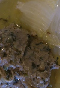 ヘルシ−♪高菜と豚ひき肉で蒸しハンバ−グ