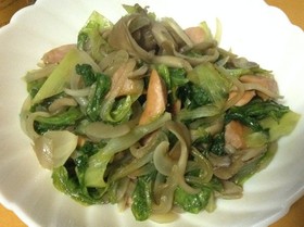 リーフレタスときのこのカレー風味炒め