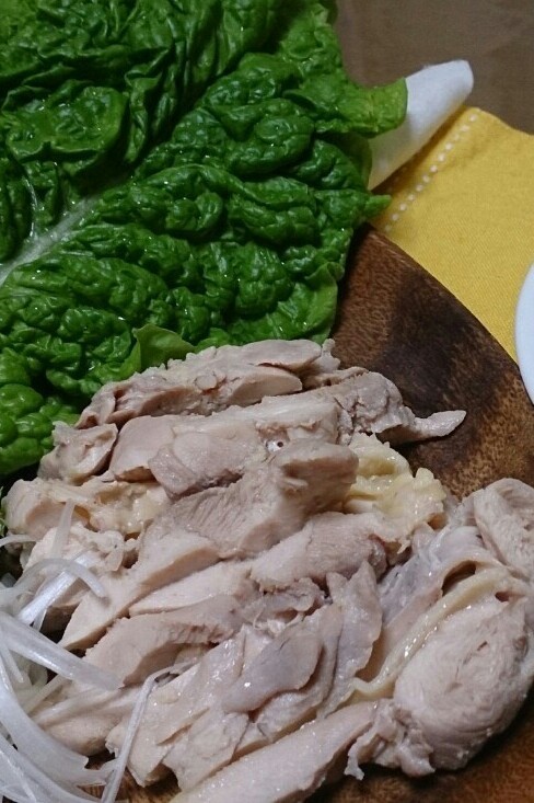 鶏胸肉で簡単やわらかゆで鶏(一気に３品)の画像