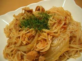 キムチとツナのそうめんチャンプルー