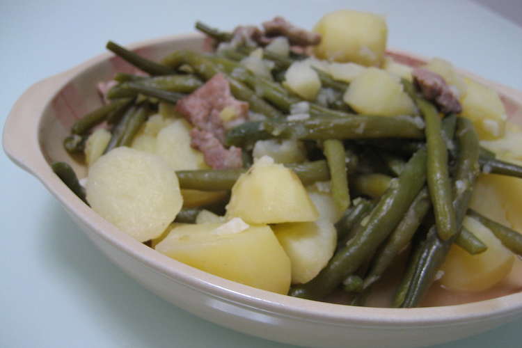 中国の家庭料理 いもと豆と豚肉の煮物 レシピ 作り方 By Kou91 クックパッド 簡単おいしいみんなのレシピが352万品