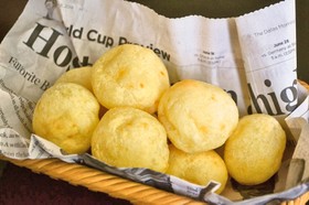 本場ブラジルの味! ポンデケージョ