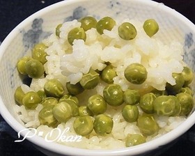 春にはやっぱり食べたい♪エンドウ豆ご飯