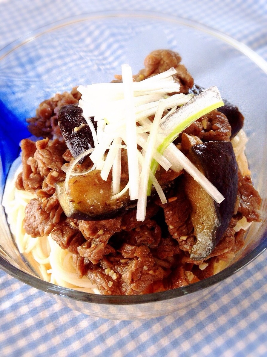 なすと牛肉のピリ辛！味噌そうめんの画像