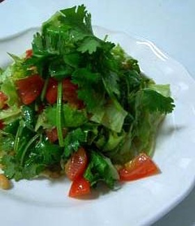 食べるな危険!? 香菜サラダ