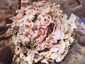ダイエットに最適♡豚肉の軟らか茹で豚