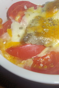 白身魚とトマトのチーズ焼き