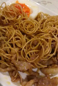 ミーゴレン★香港鶏蛋麺&サンバルソースで