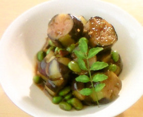 茄子と枝豆の乾炒