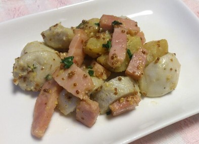 里芋とベーコンのマスタード炒めの写真