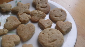 子どもと遊びながら作る♪型抜きクッキー2