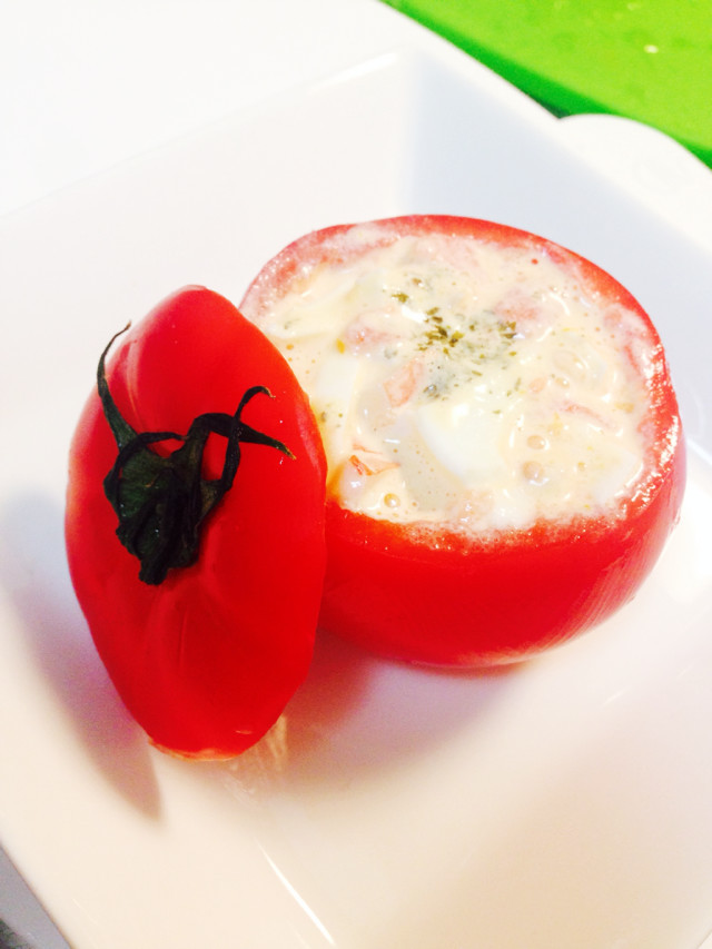 簡単！トマトの海老タルタルカップサラダの画像
