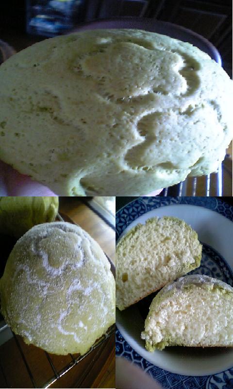 薄力粉パンの菓子パン抹茶メロンパンの画像