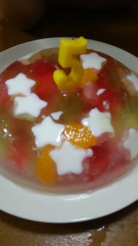 カラフルゼリーのケーキ