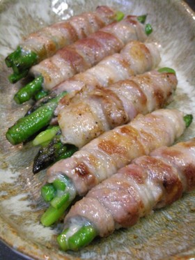 グリーンアスパラの豚バラ肉巻き