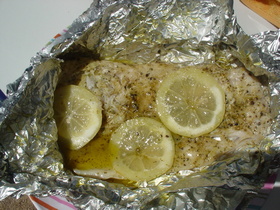 切り身魚のホイル焼き